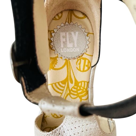 Fly London Womens Yall Platform Wedge Sandals Borg Silver Black Open Toe Sz EU37 - Picture 9 of 13